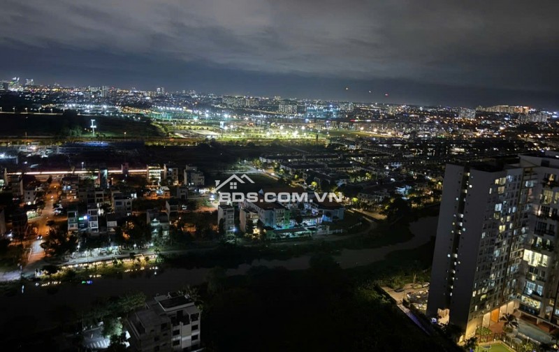 Chính chủ bán căn hộ Homyland Riverside 81m2 2PN tầng 25