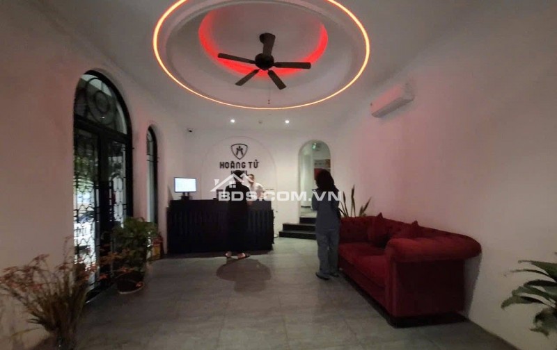 Siêu Phẩm Khách Sạn, Biệt Thự Mỹ Đình, Nam Từ Liêm 196m, 5 tầng, mt 11m, giá 78.5 tỷ