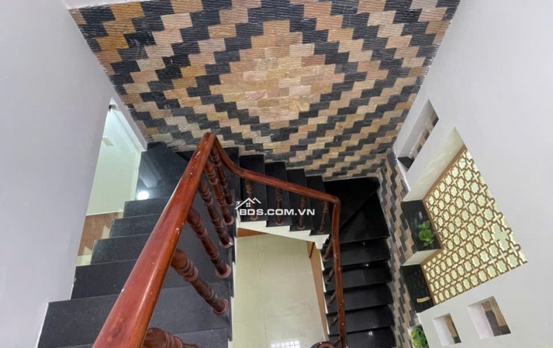 Bán nhà 1 lầu mặt tiền chợ Liên Khu 5-6 tiện kinh doanh đa ngành