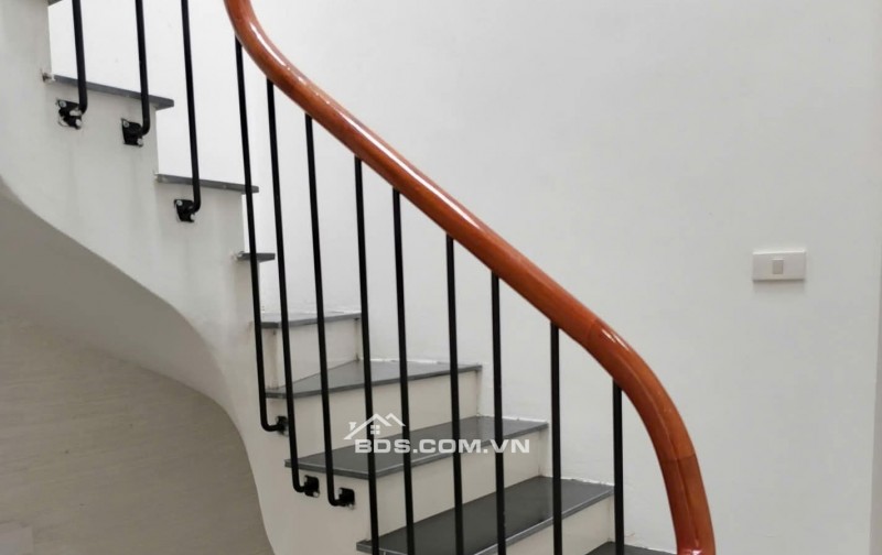 Nhà Đẹp Thanh Nhàn, Hai Bà Trưng 38m, 5 tầng, mt 3.1m, giá 8.8 tỷ