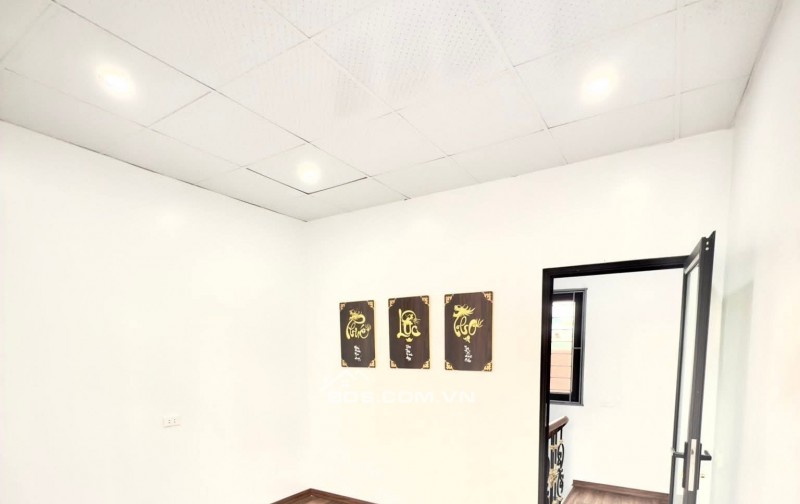 Nhà Đẹp, Gần Phố, Vân Đồn, Hai Bà Trưng 33m, 5 tầng, mt 3.9m, giá 7.5 tỷ.