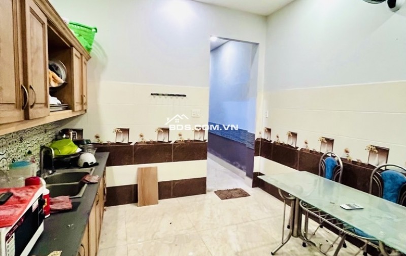 Siêu phẩm nhà đẹp Q.8 - đường Tạ Quang Bửu - 60m2 không lộ giới, không quy hoạch - xe hơi ngủ trong nhà - giá nhỉnh 8ty9