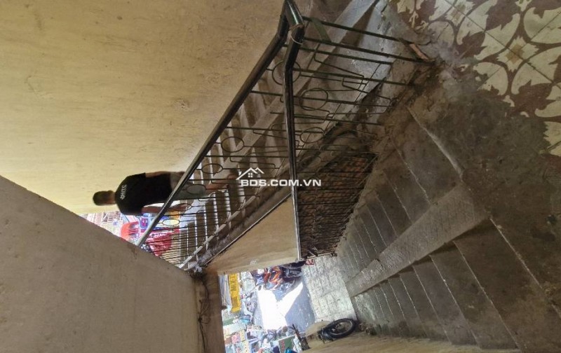 Căn hộ TT tầng 2, sổ 33m2, đối diện Trung tâm Văn hóa Thể thao