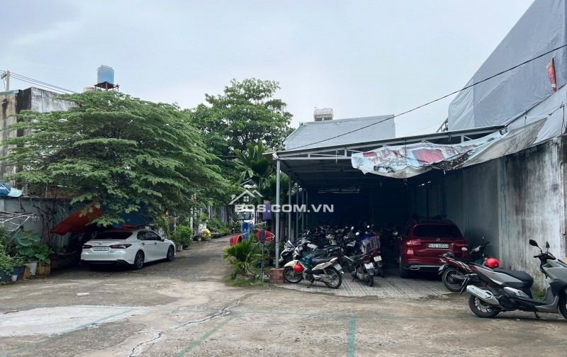 Kho xưởng cho thuê 2300m2 Hà Huy Giáp, gần ngã tư Ga Quận 12