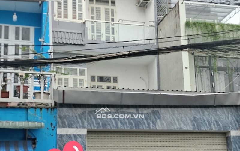 Nhà MT Hồ Thị Huê, Đông Lân, Bà Điểm, Hóc Môn  Giá: 12.2 tỷ – DT 5×20m, 4 tầng  Đang cho thuê: 25tr/tháng  4PN,  5WC