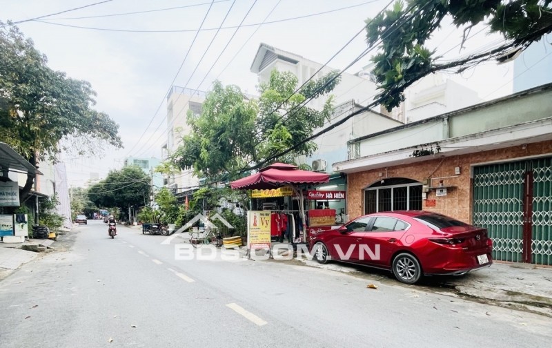 Đất Mặt Tiền Đường Số 19• Tân Quy• Q7• 72m2(4x18)• Không LG• Không QH