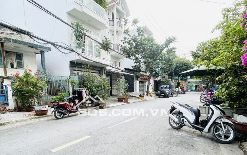 Đất Mặt Tiền Đường Số 19• Tân Quy• Q7• 72m2(4x18)• Không LG• Không QH