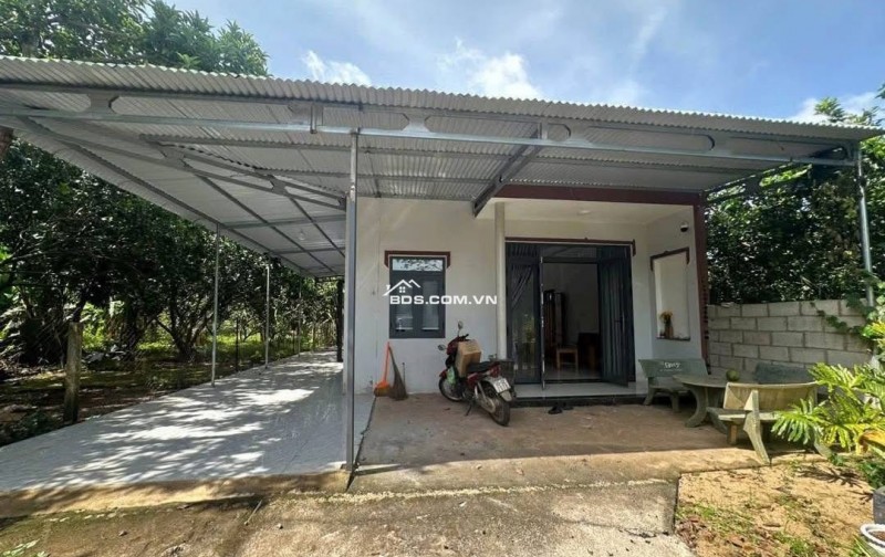 Ngay ngã tư Chơn Thành, Bình Phước (cũ)