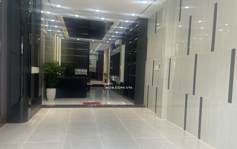 Nhà Mặt Tiền Khu Cư Xá Ngân Hàng• 5 Tầng• 92m2(4x23)• 5PN• 5WC• Có Thang Máy