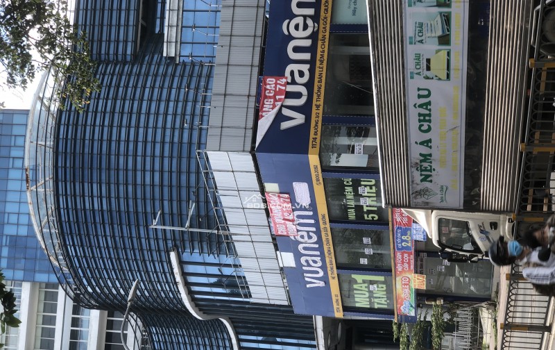 Cho thuê nhà 2 mặt tiền 3/2 và lò siêu KD ngân hàng hoặc chuổi thương hiệu