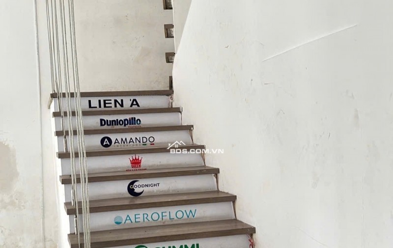 Cho thuê nhà 2 mặt tiền 3/2 và lò siêu KD ngân hàng hoặc chuổi thương hiệu