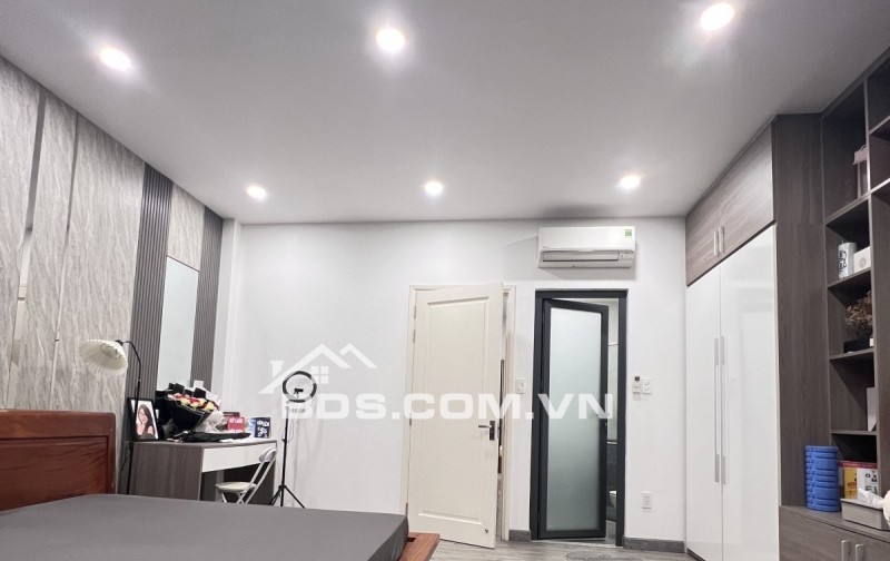 01 Căn Duy Nhất Khu Phú Mỹ• View Sông• Nhà Đẹp Mới 100%• 4 Tầng• 90M2(5x18)• 5PN• 6WC