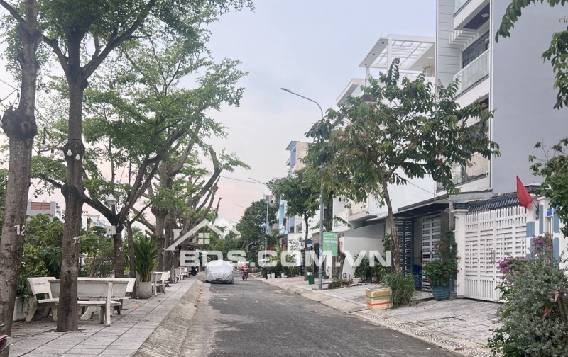 01 Căn Duy Nhất Khu Phú Mỹ• View Sông• Nhà Đẹp Mới 100%• 4 Tầng• 90M2(5x18)• 5PN• 6WC