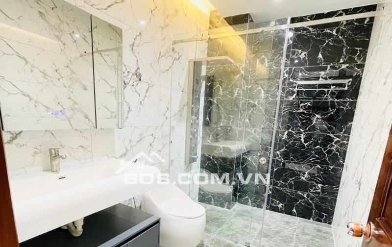 Siêu Phẩm Đẹp Kiến Trúc Sư Thiết Kế• Ngay Phú Mỹ Hưng• Full Nội Thất• Mặt Tiền Kinh Doanh Tốt• 98m2(5x19.5)• 5PN• 6WC