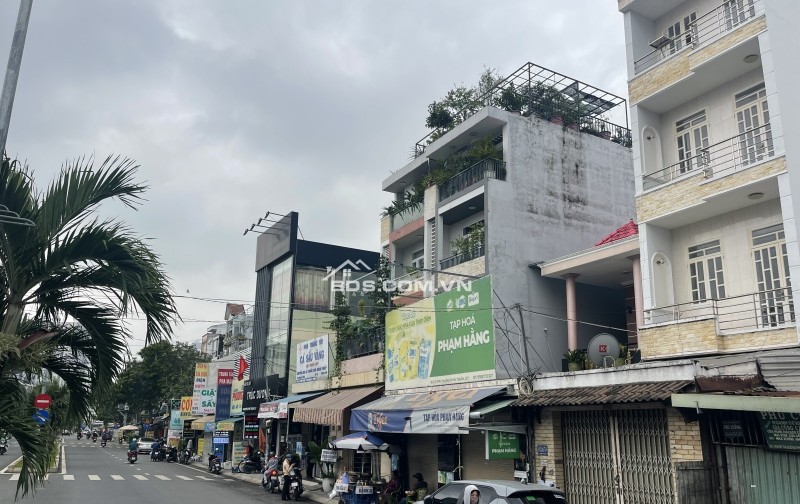 SIÊU PHẨM MẶT TIỀN ĐƯỜNG PHÚ THUẬN – TRUNG TÂM QUẬN 7 – GIÁ CHỈ BẰNG NHÀ HẺM