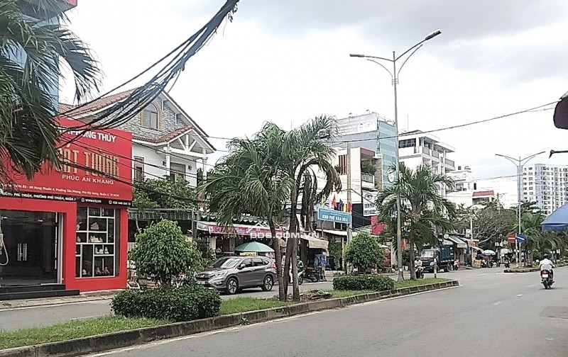 Biệt Thự Mini Lên Sóng• Phú Thuận• Q7• Nhà Đẹp• 128m2 (7x17.5)• 6PN• 7WC• Nội Thất Cao Cấp