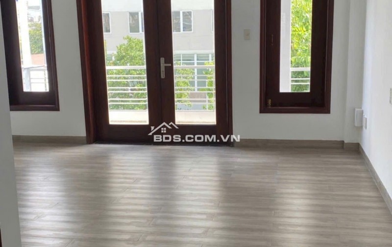 MẶT TIỀN KINH DOANH ĐƯỜNG SỐ 8 – KDC TRUNG SƠN – ĐỐI DIỆN BV QUỐC TẾ NAM SÀI GÒN – VỊ TRÍ VÀNG – 5 TẦNG – DÒNG TIỀN 50tr/tháng