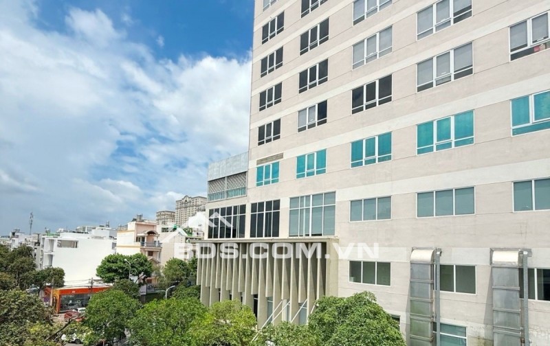 Mặt Tiền KDC Trung Sơn, Vị Trí Vàng• Ngay BV Quốc Tế Nam Sài Gòn• 100M2(5x20)• 6PN• 7WC• Thang Máy Xịn