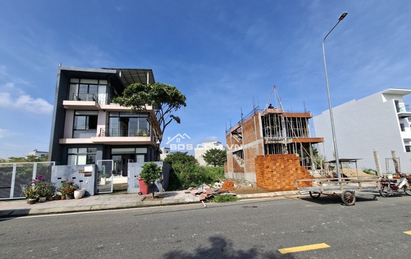 ĐẤT BIỆT THỰ KDC THANH NHỰT – LIỀN KỀ GS METROCITY – SỔ HỒNG RIÊNG – 200m2(10x20) – 11tỷ7