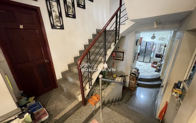 Biệt Thự Liền Kề• Khu Cao Lỗ• Q8• Ngay Siêu Thị Parc Mall• 120M2(6x20)• 6PN• 6WC