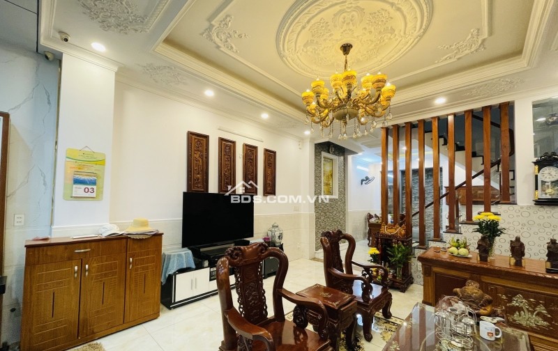 Mặt Tiền Kinh Doanh• Mai Văn Vĩnh• Q7• 5 Tầng• 87M2(5.2x17)• Sân Thượng• Nhà Đẹp• Thang Máy Xịn