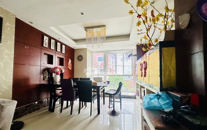 Nhà 5 Tầng• Tân Quy• Quận 7• 144M2(8x18)• 5PN• Sổ Hồng Riêng• Ngay Siêu Thị Lotte