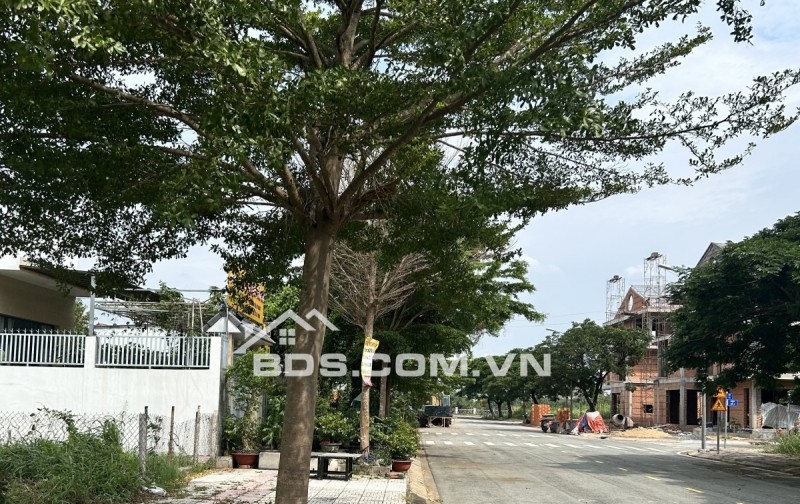 Đất KDC Bộ Công An• Phạm Hữu Lầu• Phước Kiển• Nhà Bè• 135M2(5x27)• View Gần Sông• Hiếm Có