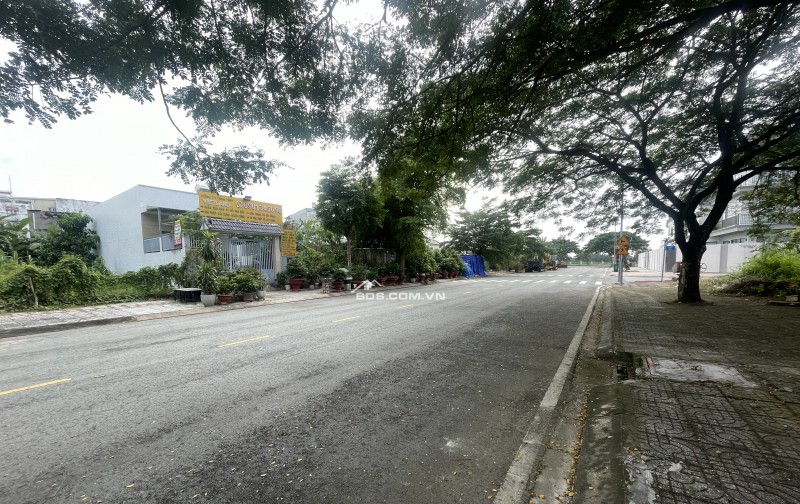 Đất KDC Bộ Công An• Phạm Hữu Lầu• Phước Kiển• Nhà Bè• 135M2(5x27)• View Gần Sông• Hiếm Có