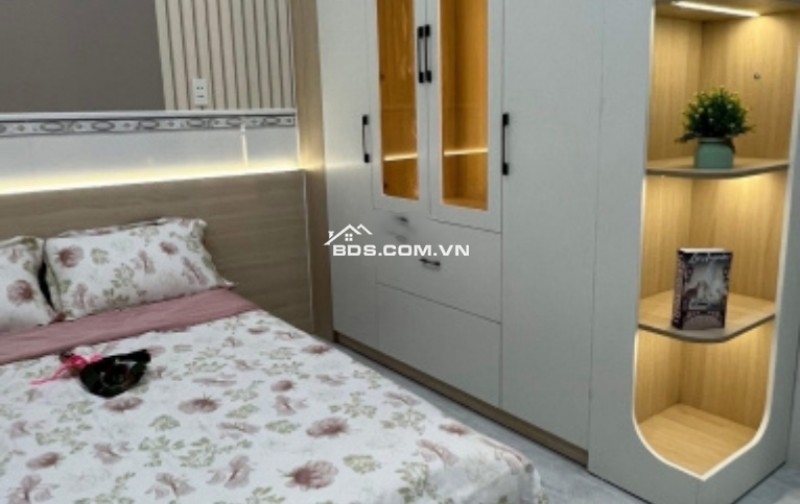 Bán nhà cực êm Hoàng Hoa Thám, P.5, Bình Thạnh – 2,2 tỷ, 1 trệt 2 lầu, tiện ích xung quanh, sổ riêng