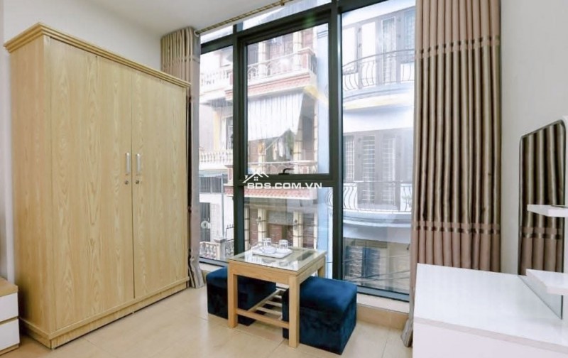 BĐS Hoàng Mai - Giải Phóng ,7tầng Thang Máy.Mặt đường xe tải tránh,Vị trí đẹp,mặt tiền rộng,kinh doanh tốt .Giá đẹp.