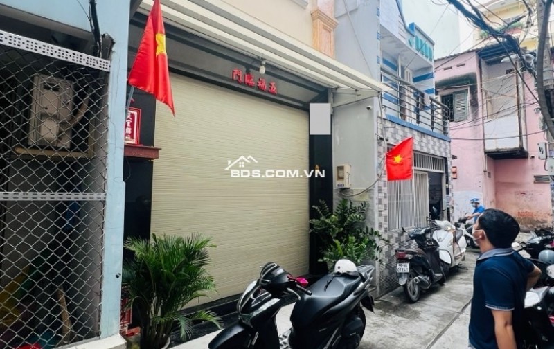 Nhà Bán  Hồng Bàng Q6, liền kề Q5 vài bước ra hẻm xe hơi