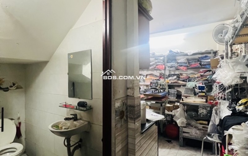 Nhà Bán  Hồng Bàng Q6, liền kề Q5 vài bước ra hẻm xe hơi