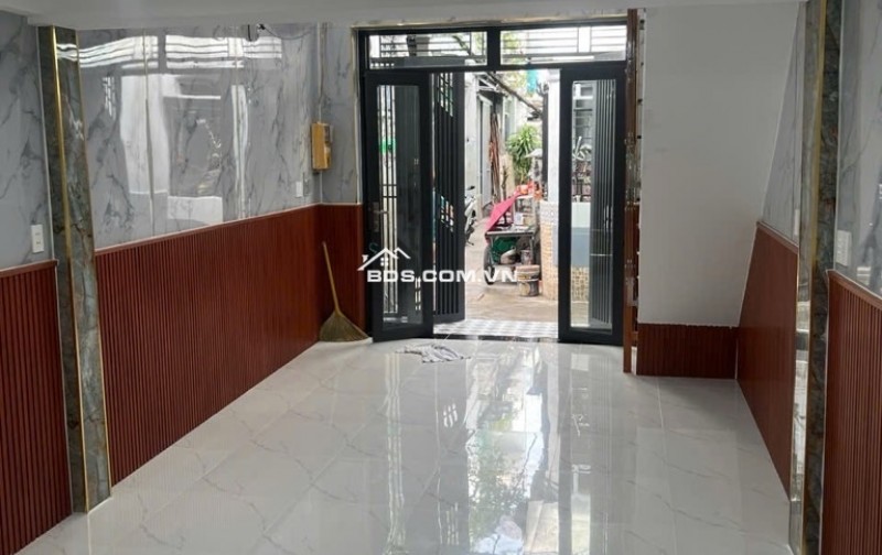 Nhà đẹp Q8. 22. Hẻm Âu Dương Lân. 46m2