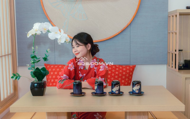 Bán gấp căn hộ 32,4m2 Lynn Times Thanh Thuỷ full nội thất view sông giá 1 tỷ 3