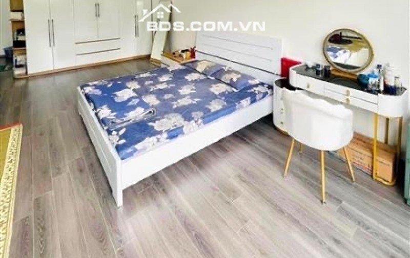 Bán Nhà Nguyễn Đức Cảnh