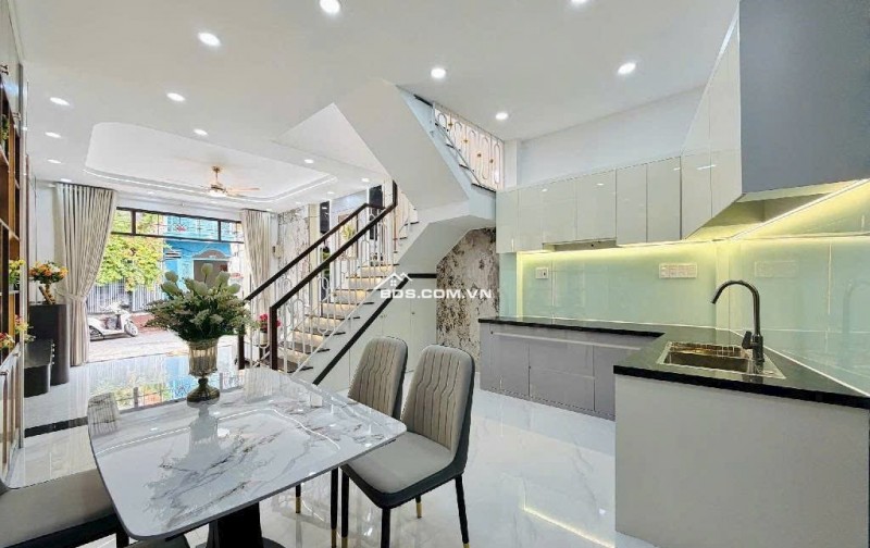 HẺM XE HƠI QUANG TRUNG - P10 GV - 2 TẦNG - 4.35x11 - NHỈNH 5 Tỷ