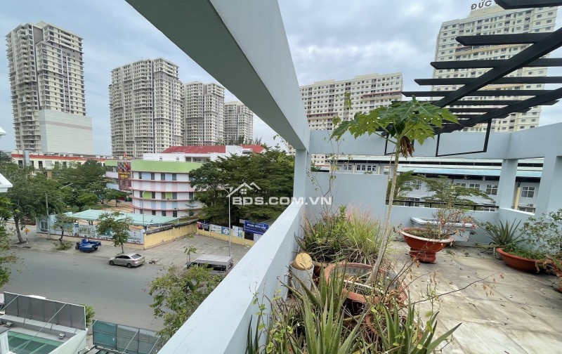 Khu Phú Mỹ• Mặt Tiền Đường D1• Cạnh PMH• 4 Tầng• 110m2• 5PN• 15tỷ500