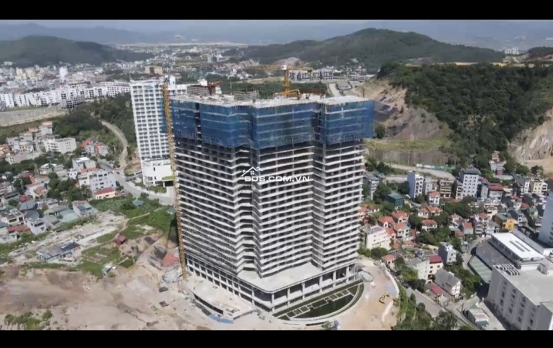 Chuyển Nhượng Khách Sạn 5*  Tại Bãi Cháy Hạ Long Quảng Ninh