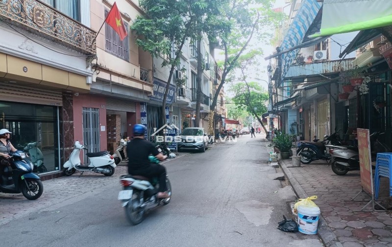 Bán Nhà Phố Trương Định 38m2, 5 Tầng, Mới Full Nội Thất, Ô Tô 15m, Chỉ 6.9 Tỷ