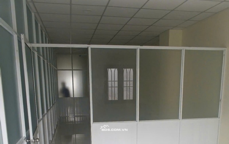 CHO THUÊ Văn phòng/Mặt bằng 61 Phổ Quang, Q. Tân Bình - Vị trí đắc địa gần Sân bay Tân Sơn Nhất, đường lớn 2 chiều