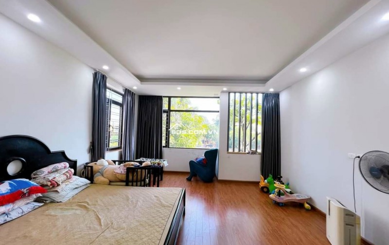 BÁN NHÀ HOÀNG VĂN THÁI-10M RA PHỐ- 2 THOÁNG TRƯỚC SAU- NGÕ THÔNG Ô TÔ KINH DOANH-81M-4 TẦNG- HƠN 18TỶ