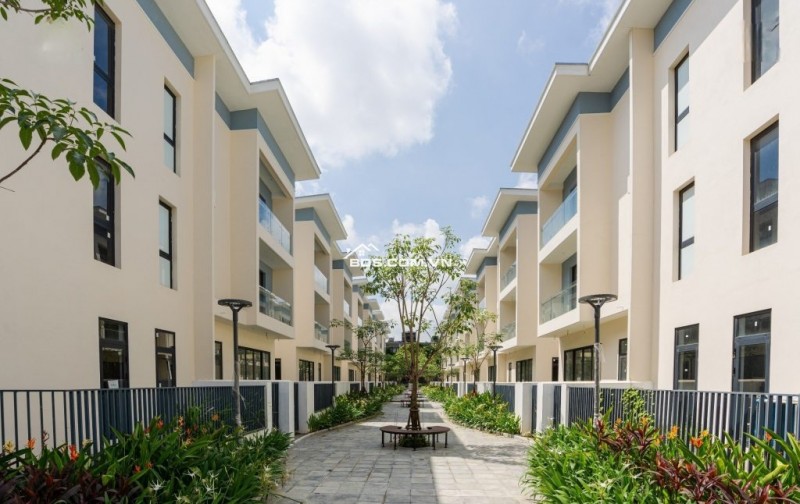 bán Biệt thự An Quý Villa Dương Nội – Sở hữu vị trí đắc địa, sổ đỏ lâu dài, giá chỉ từ 250 triệu/m²