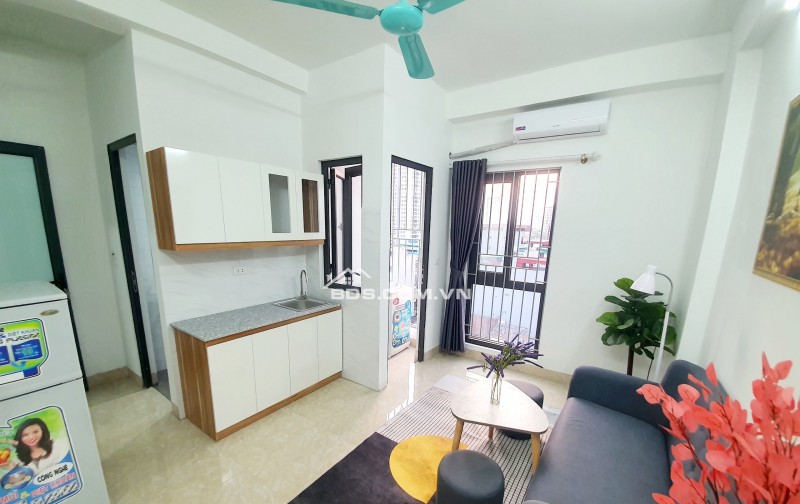 Chính chủ cho thuê phòng ngay ngõ 39 yên xá, 1 ngủ 1 khách, pccc an toàn, cho nuôi pét, không chung chủ