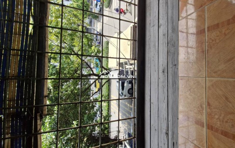 Căn hộ TT tầng 2, sổ 33m2, đối diện Trung tâm Văn hóa Thể thao