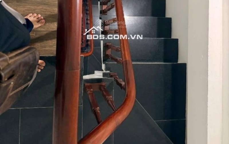 BÁN NHÀ CỔ NHUẾ - GẦN NHIỀU TRƯỜNG HỌC CÁC CẤP - TIỆN ÍCH NHIỀU - DT 36M2 - GIÁ 8,9 TỶ.