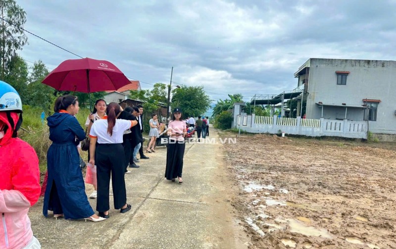  CHỈ CÒN 4 LÔ ĐẤT NAM HÒA TIẾN GIÁP RANH HÒA KHƯƠNG – CƠ HỘI SINH LỜI 2025!