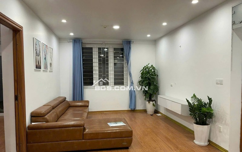 10tr/th. C/c Carillon 5, Hòa Thạnh, Tân Phú: 70m2, 2PN, 2WC, Nội thất