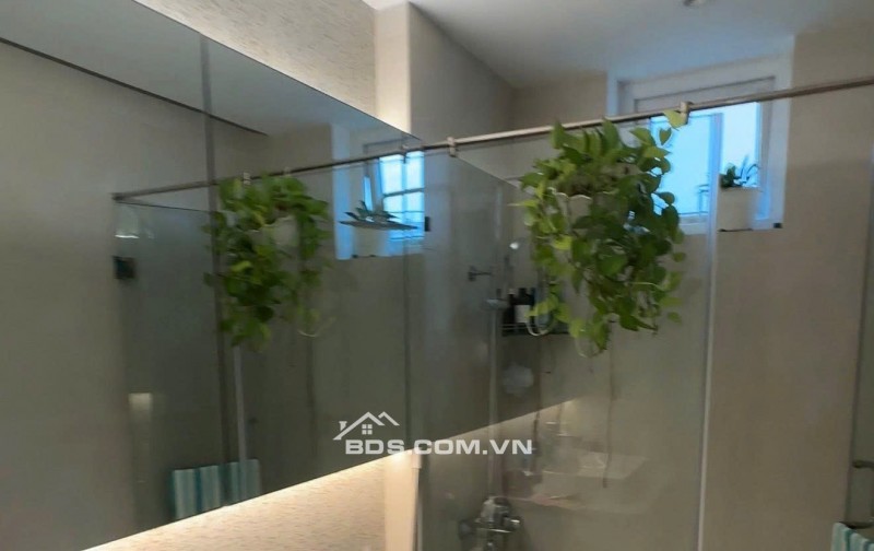 Mình chuyển nhượng quán Café địa chỉ 05 Ngô gia tự , Hải châu, đà nẵng