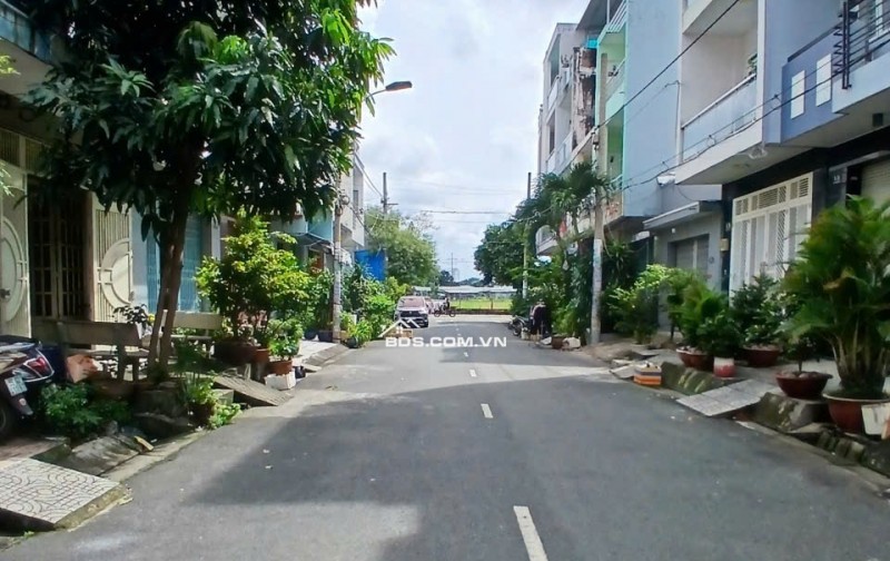 Nhà 4 tầng Bình Phú 2 P10 Q6 (4x15) giá chỉ 8 tỷ 500 có bớt