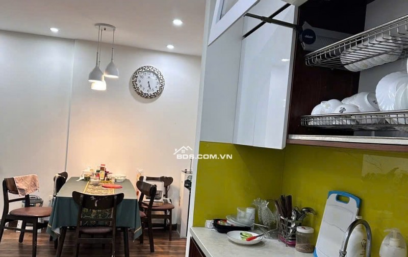 Chung cư Bàu Cát II, Hồng Lạc, TB, 10tr/th, 2PN, Chính chủ cho thuê.